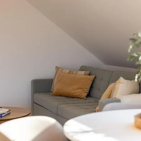 Design Apartment Langenbach (Bavaria)